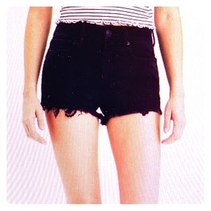 American Eagle High Rise Shorts - Size 2 - ECU